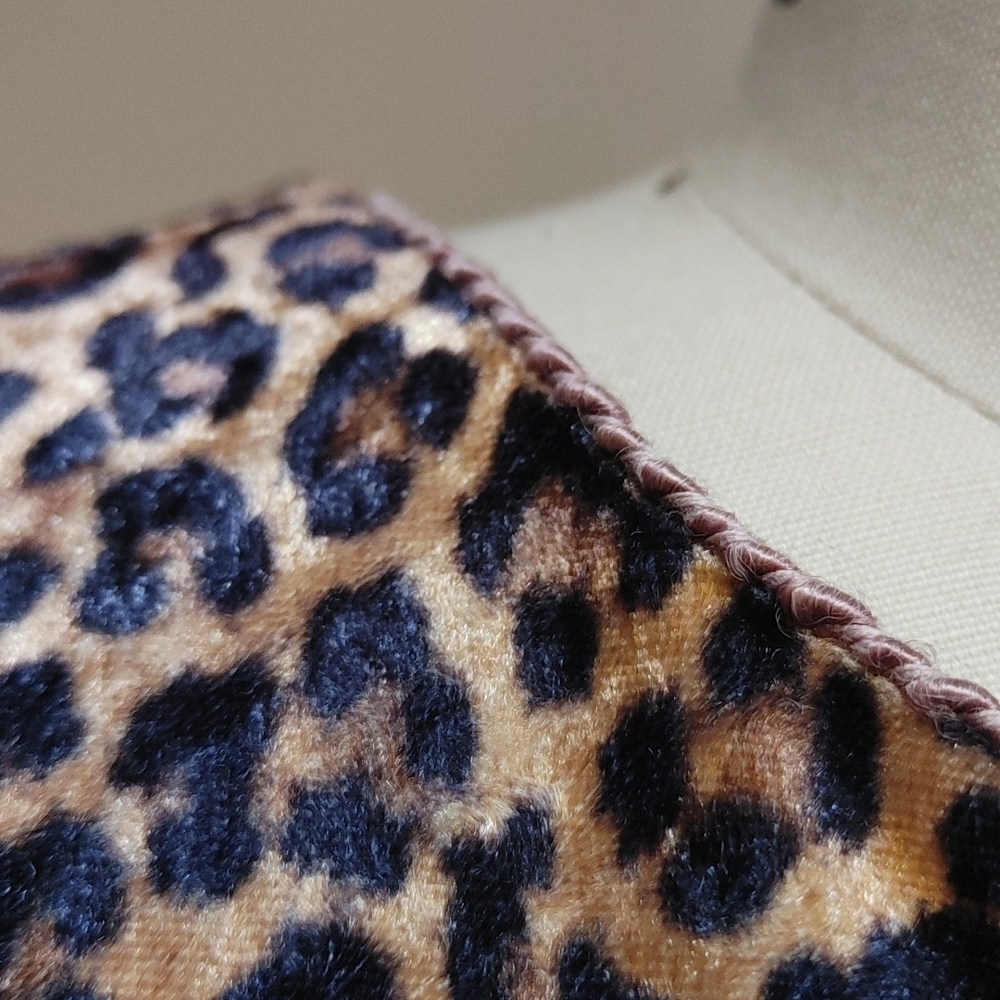 VTG Ruth Norman New York Velour Animal Print Caftan M/L - Picture 8 of 17